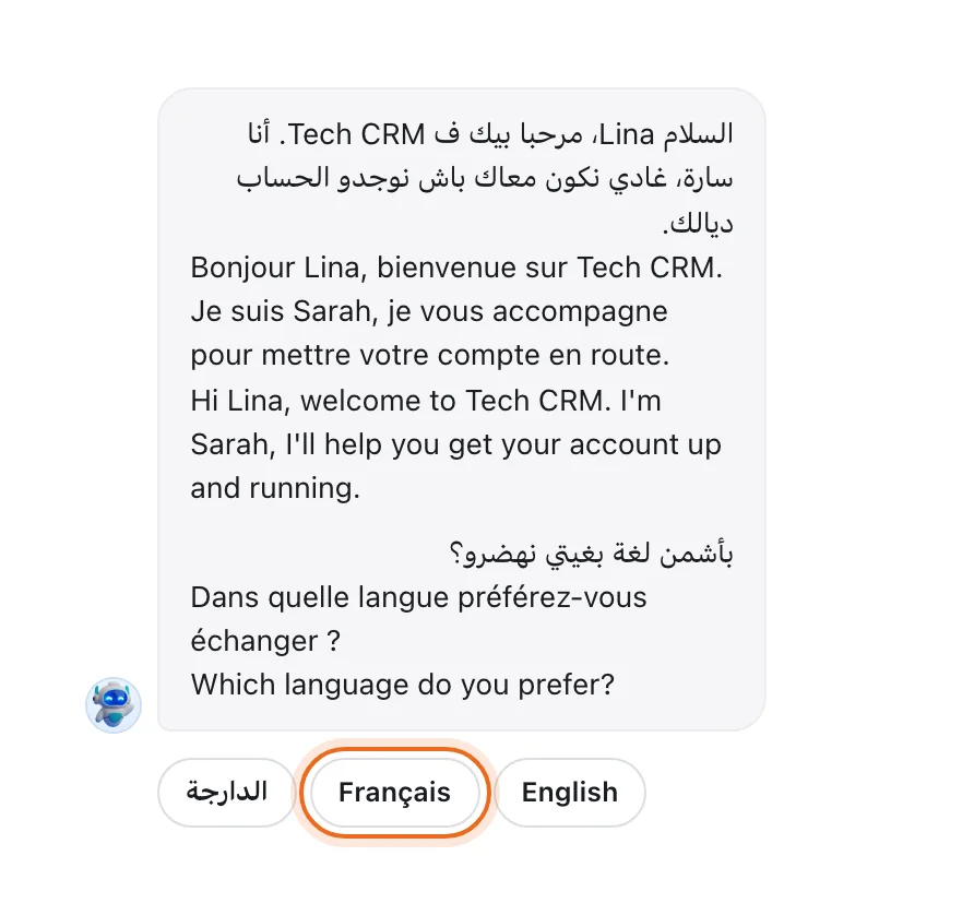 Accueil de Sarah, l'assistante de Tech CRM, en darija, en français et en anglais, avec les boutons de langue الدارجة, Français (entouré) et English